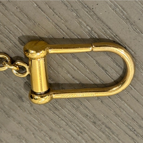 EUC GUCCI OPHIDIA GG APPLE AIRPODS CASE. AUTHENTIC - Picture 11 of 15